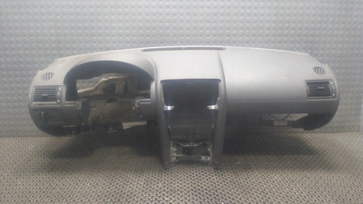 1S7H18A612A Панель передняя салона (торпедо) Ford Mondeo 3 2000-2007 2001