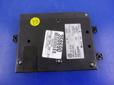 5N0035730C passat b6 блок блок управления bluetooth