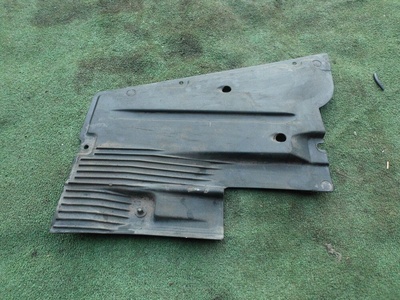 4F0825215C плита крышка шасси audi a6 c6 седан