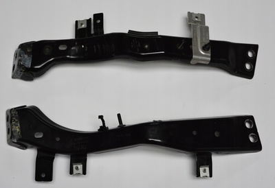 4N0821135B 4n0821136b audi a8 d5 крепление крыла