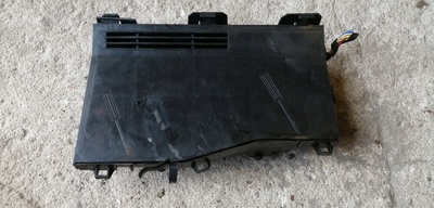 61138367240 bmw 5 e39 бардачёк крышка
