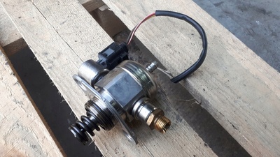 06H127025Q a4 b8 насос топлива 1.8 tfsi a5 q5
