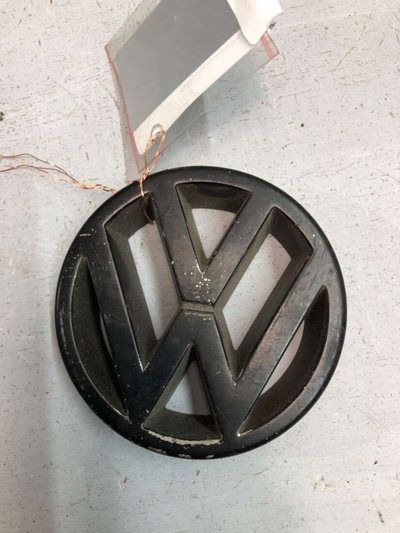 191853601H Эмблема Volkswagen Passat B3 1991