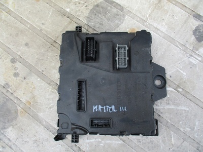 284B10516R master iii 2012 r 2.3 dci - блок bcm