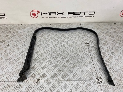 CGE000374 уплотнительная резинка двери Land Rover Range Rover L322 2005 , 38, <strong>-Б/У Детали сняты с АВТОМОБИЛЯ</strong>