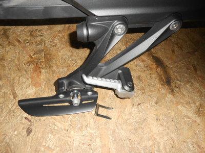 Kawasaki zx 14 год ппр 1400 12 - 17 сет правая задняя