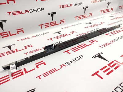 10141532M29 Планка прижимная основной батареи Tesla Model S 2015 1014153-2M-29