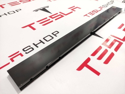1014153FM26 Планка прижимная основной батареи Tesla Model S 2015 1014153-FM-26