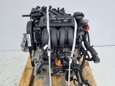 BSE двигатель в сборе volkswagen touran 1.6 8v 102km 98tyś