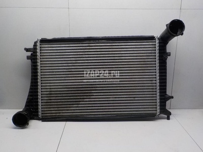 1K0145803Q Интеркулер VAG EOS (2006 - 2015)