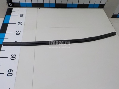4L0839479 Уплотнитель двери VAG Q7 [4L] (2005 - 2015)