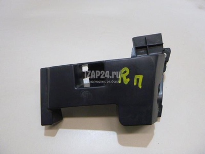 BN8V502A1C Кронштейн переднего бампера правый Mazda Mazda 3 (BK) (2002 - 2009)