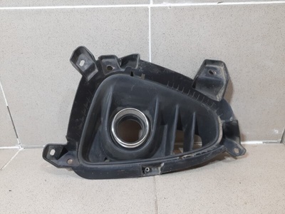 86526C5510 Рамка противотуманной фары правой KIA Sorento UM