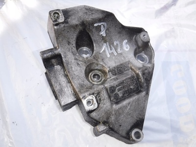 06B260885A лапа компрессора кондиционера volkswagen passat b5 fl