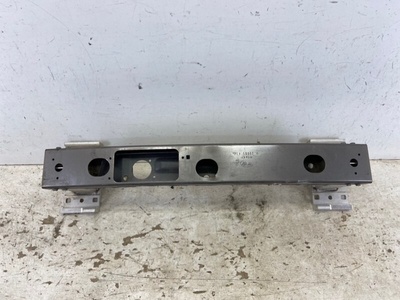 LR034394 усилитель бампера Land Rover Range Rover L`405 2013-2018