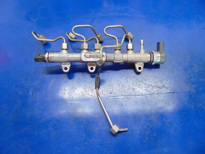 0281002949 накладка датчик 2.0d bmw f10 f11 f20 f30 f31 f22