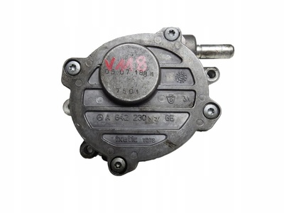 A6422300765 v118 насос vacuum мерседес 3.0 cdi v6