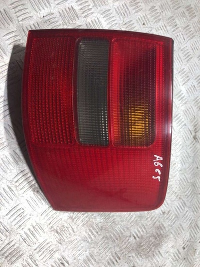 4B9945096D Фонарь задний правый Audi A6 C5 (S6,RS6) 2000