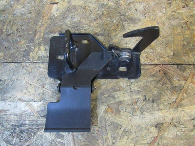 4L0823480A Ручка открывания капота Audi Q7 4L 2012