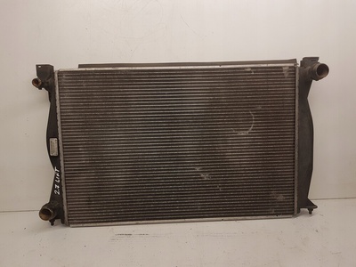 4F0121251N радиатор audi a6 c6 2.7 3.0