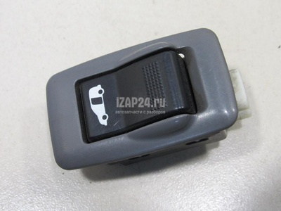 LE48665F072 Кнопка открывания двери Mazda MPV II (LW) (1999 - 2006)