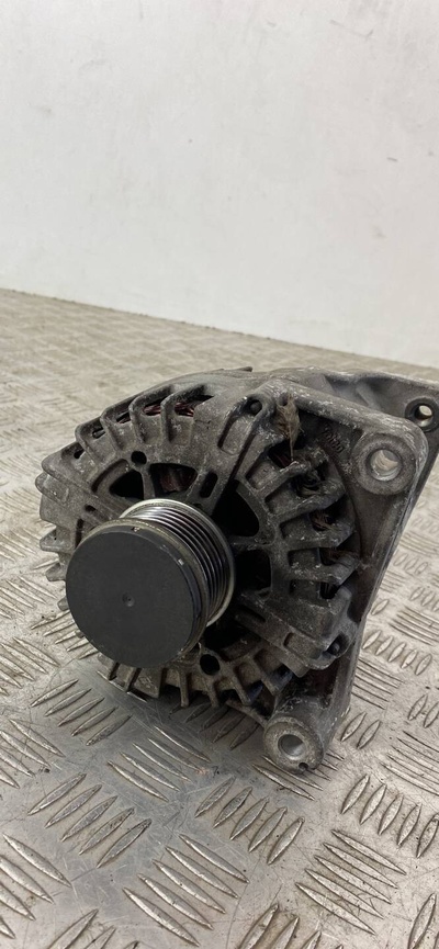 8507624 Генератор BMW 5 F10/F11/GT F07 2011 ,8507623,1231,12318509023,8509023,12318507623