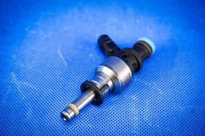 079906036G форсунки топлива audi rs5 a8 r8