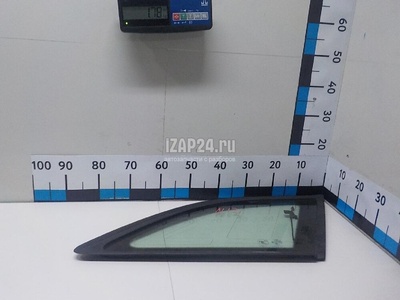 8K9845300L Стекло кузовное глухое правое VAG A4 [B8] (2007 - 2015)