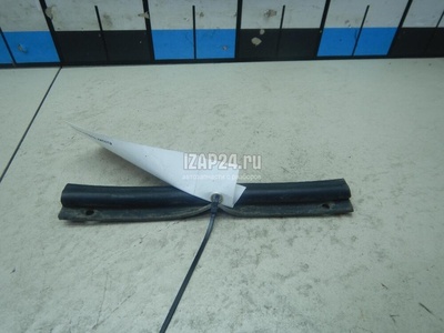 3T0823707 Уплотнитель капота VAG Superb (2008 - 2015)