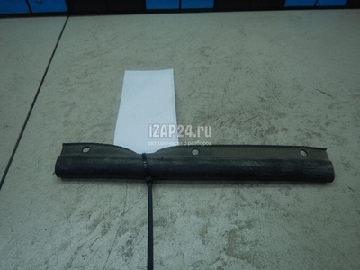 3T0823707 Уплотнитель капота VAG Superb (2008 - 2015)
