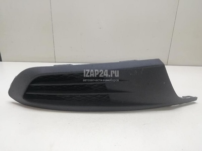 5C68536669B9 Решетка в бампер правая VAG Jetta (2011 - 2018)