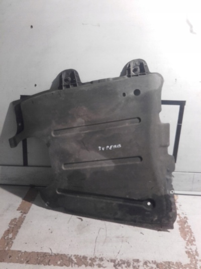 3V0825205 skoda superb iii крышка шасси