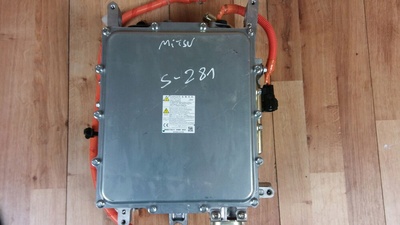 9481A151 миф . outlander iii блок зарядки w005t70272