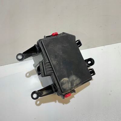 284B03164R renault зои ii пуска предохранителей skrzynka