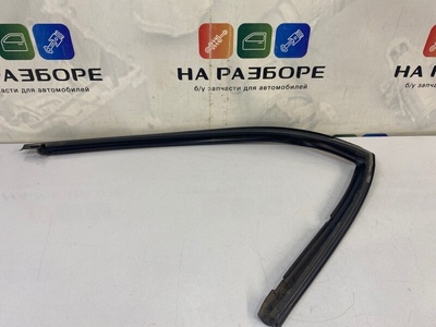 95061129 уплотнительная резинка на дверь Chevrolet Captiva C100 2007