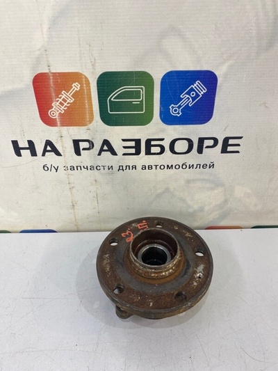 5K0498621 ступица Audi Q3 8UB 2012