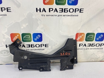 8U0825215B пыльник днища Audi Q3 8UB 2012