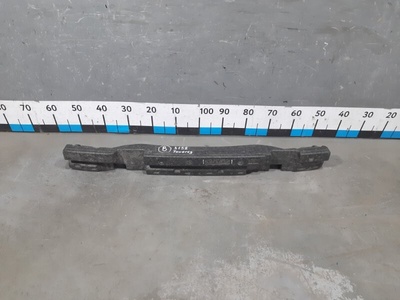 7P6807256C Наполнитель заднего бампера Volkswagen Touareg NF