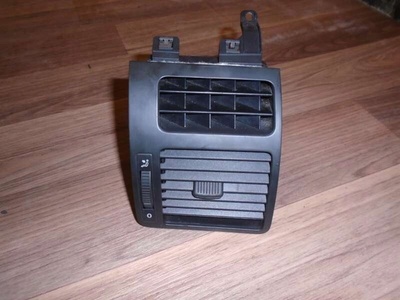 1T0819704AREH сопло вентилятора volkswagen touran 1t0819704a reh