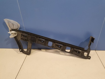 3C5807375C Направляющая заднего бампера левая Volkswagen Passat B6 2005-2010