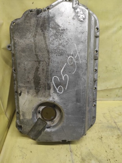 06C103604C поддон масляный Audi A6 C5 2001