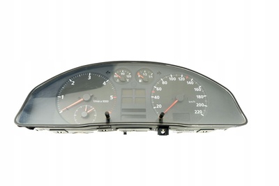 8D0919033C спидометр часы audi a4 b5 94 - 01 1.6