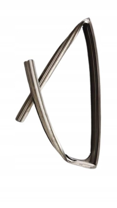 XR825645 уплотнитель стекло ягуар x - type