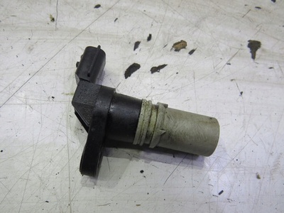 237312921R датчик положения вала sandero ii 0.9