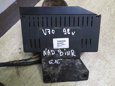 9452029 volvo s70 v70 c70 усилитель