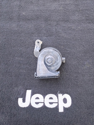 68284212AA гудок правая джип wrangler jl od2018