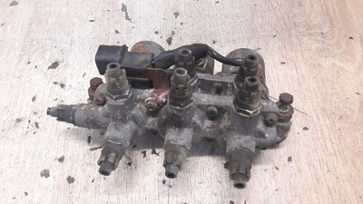 MB672363 x4t4177 распределитель подвески sigma 91r