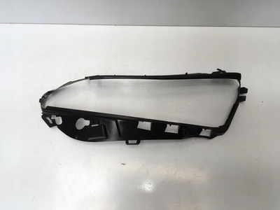 A1778261300 мерседес а a45 w177 amg 2020 уплотнитель лампы передняя
