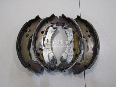 440609415R Колодки барабанные к-кт Renault Clio II/Symbol (1998 - 2008)