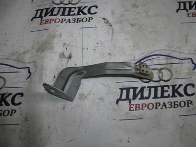 1K0971500 кронштейн VW Passat (B6) 2005-2010 2006